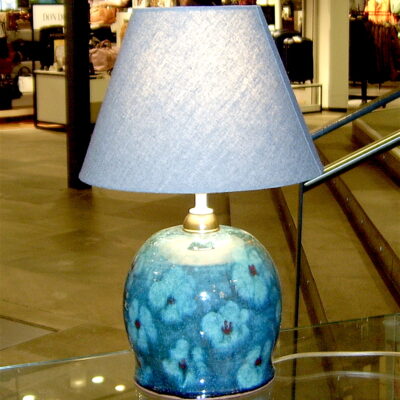 Flyteglasur stor keramikk bordlampe kr 1500